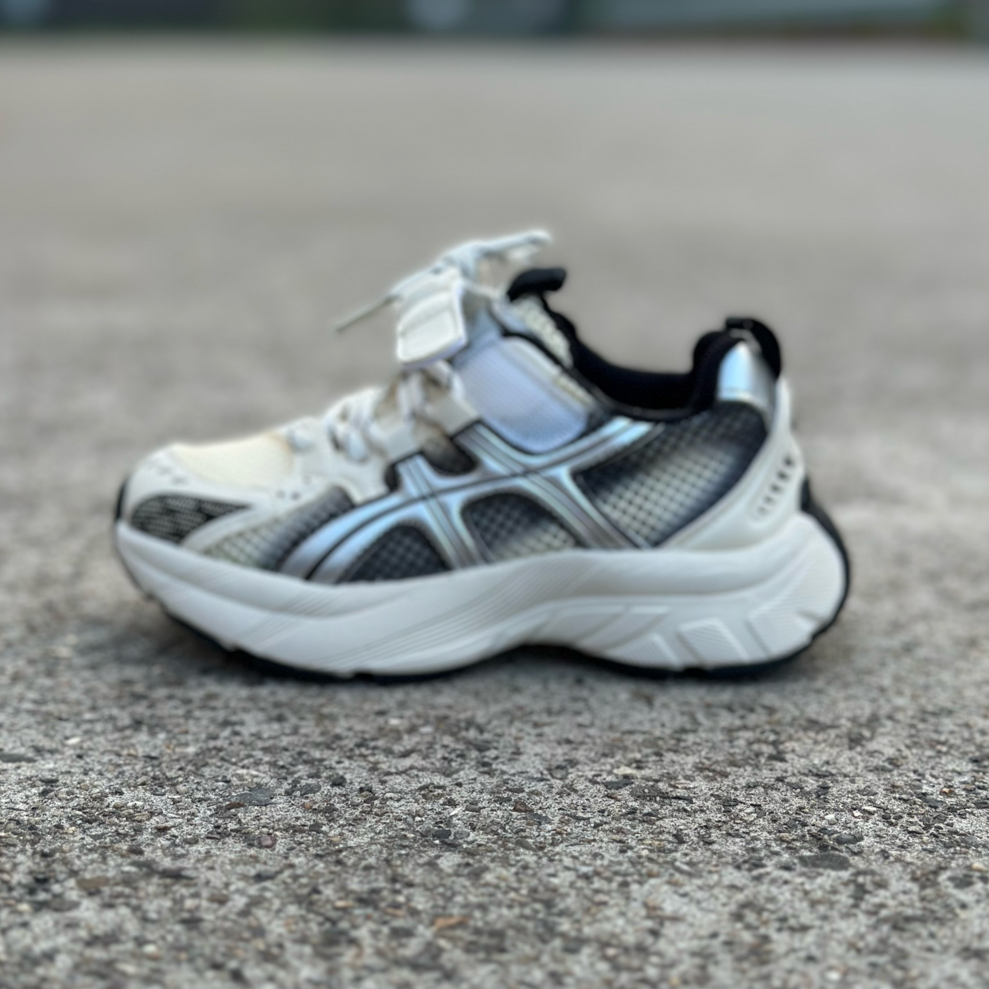 Trendy kindersneakers met klittenband voor jongens en meisjes – comfortabel en betaalbaar