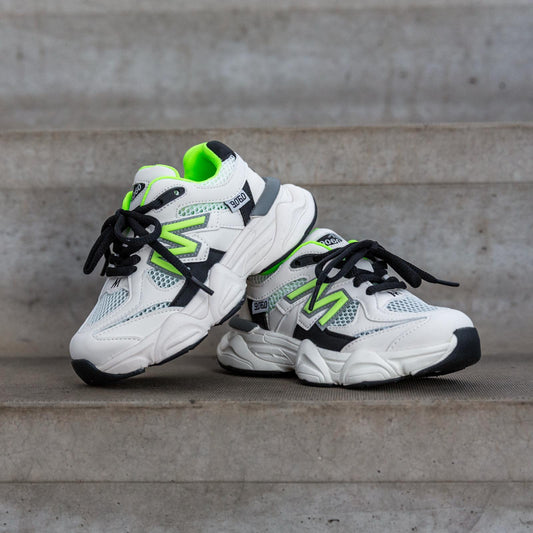 LilPataz Styloz kindersneaker in groen met wit voor jongens, maat 23 t/m 34 – vooraanzicht