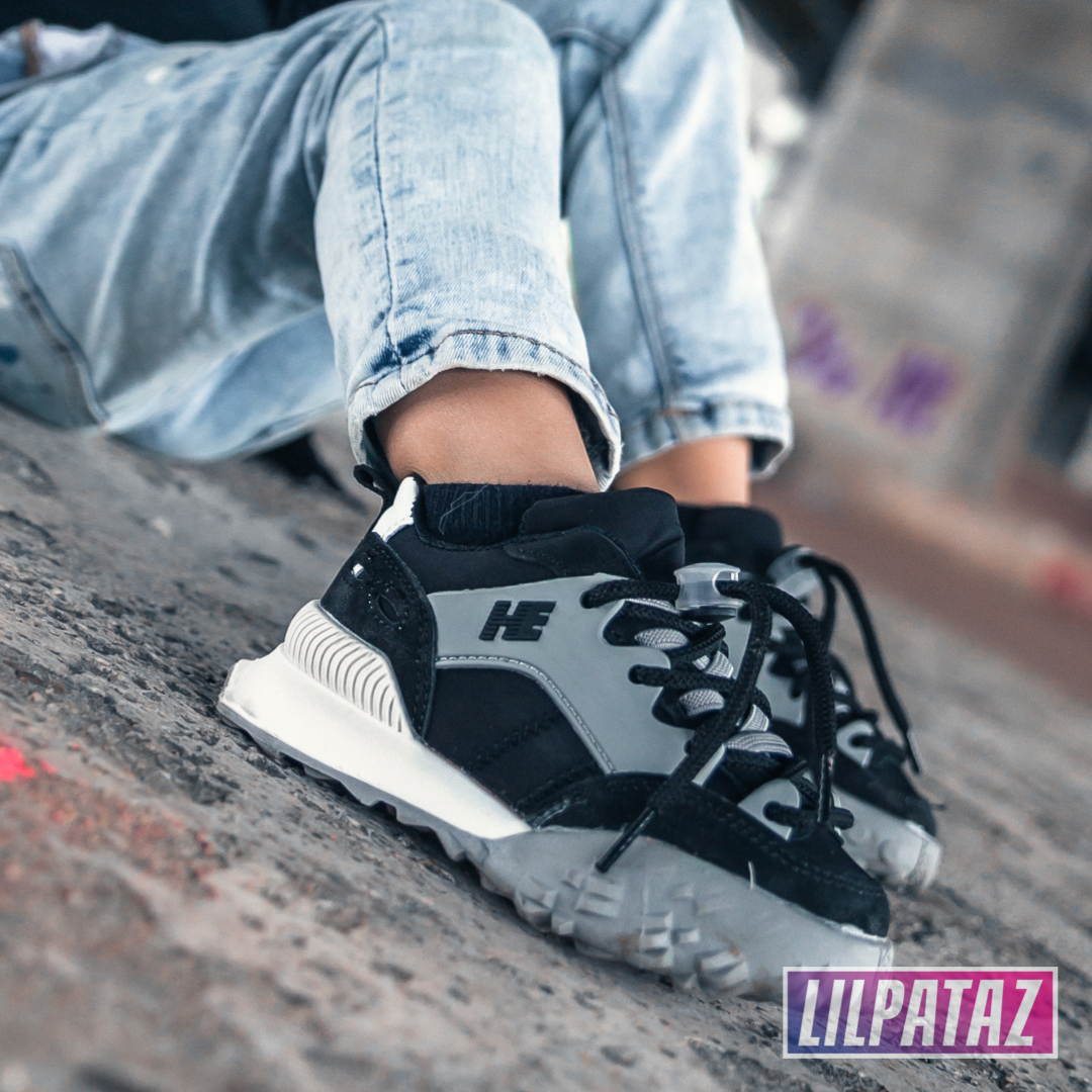 Moon Spikez Black maat 21 32 LilPataz