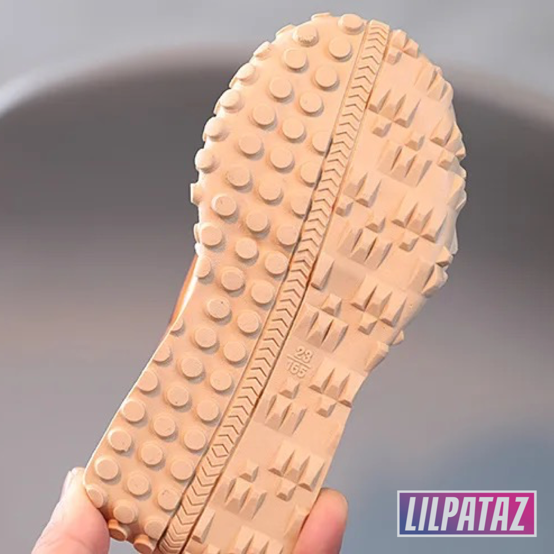 Moon Spikez Orange (size 21 and 23)