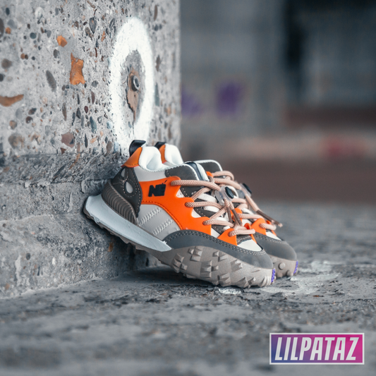 Moon Spikez Orange (size 21 and 23)