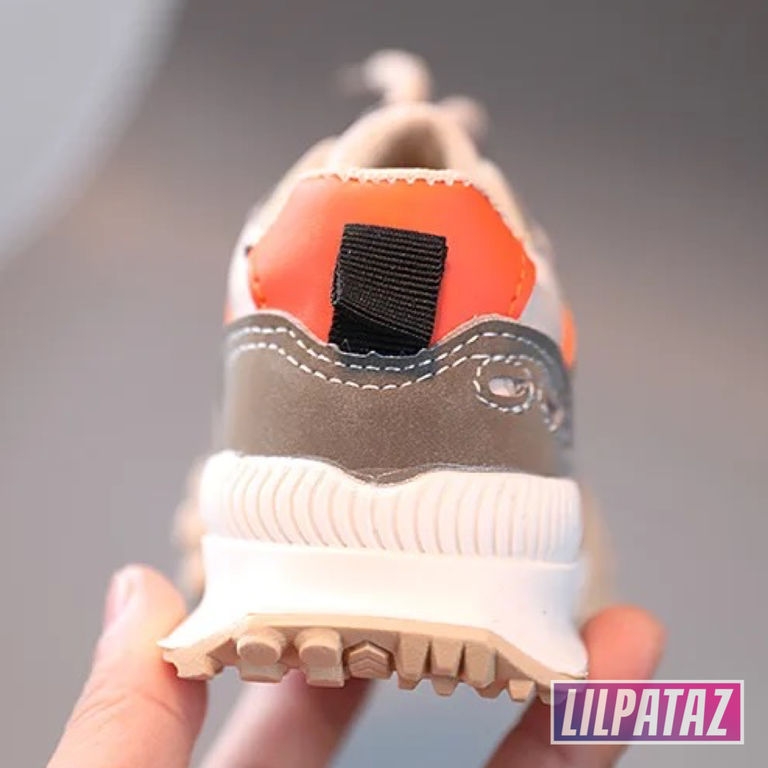 Moon Spikez Orange (size 21 and 23)