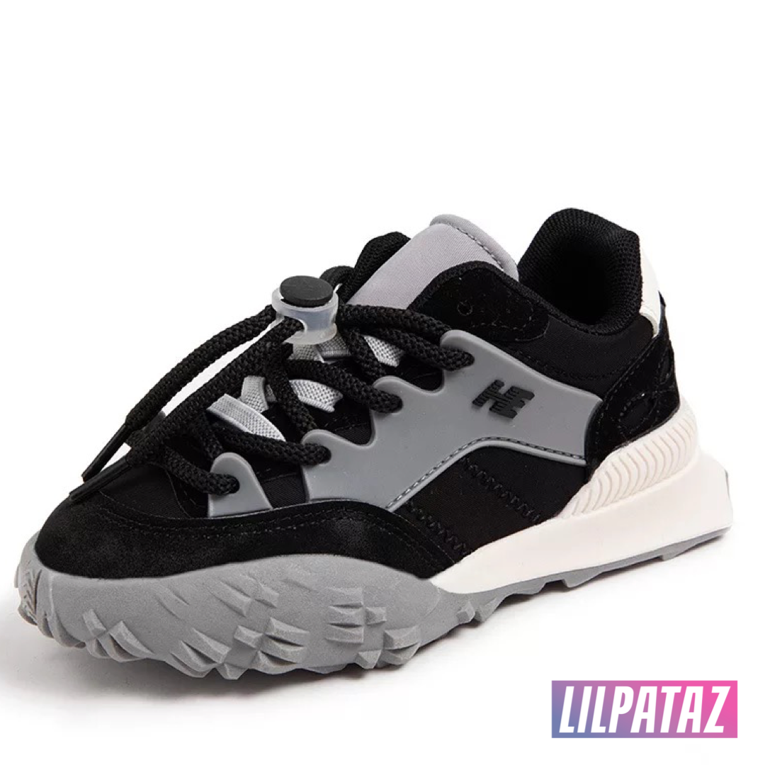 Moon Spikez Black (size 21 and 25)